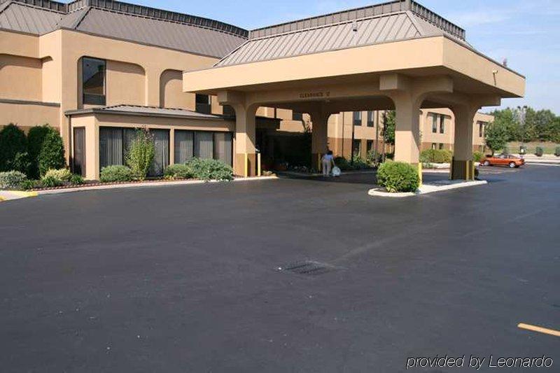 Hampton Inn Columbus-East Пікерінгтон Екстер'єр фото
