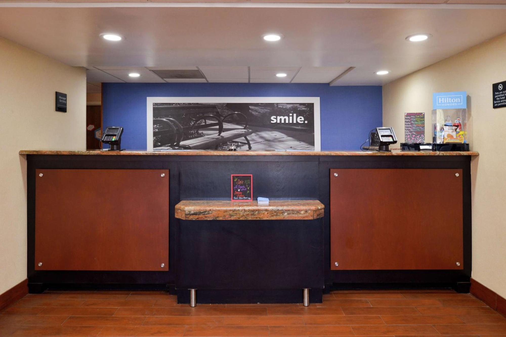Hampton Inn Columbus-East Пікерінгтон Екстер'єр фото