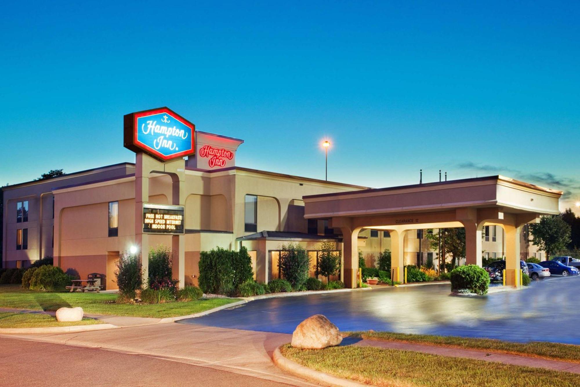 Hampton Inn Columbus-East Пікерінгтон Екстер'єр фото
